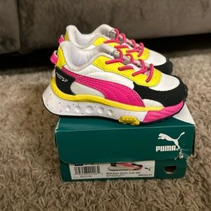 Puma sneakers for little girls